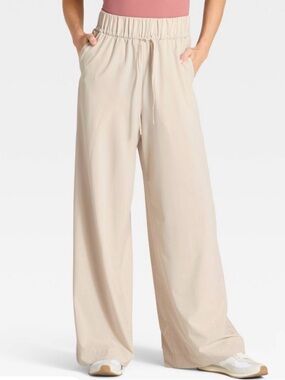 Target Viral Active Wide-Leg All In Motion Wide Leg Pants in GREY